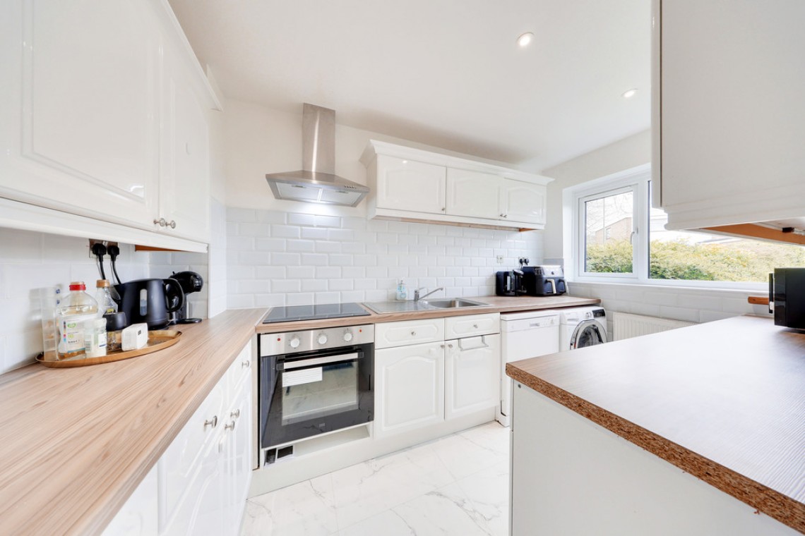 Images for Ferndown Avenue, Orpington EAID:11e514c9f7e99906cb8dd0ceb0e9edcf BID:1