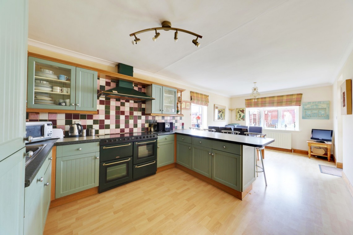 Images for Somerden Road, Orpington EAID:11e514c9f7e99906cb8dd0ceb0e9edcf BID:1