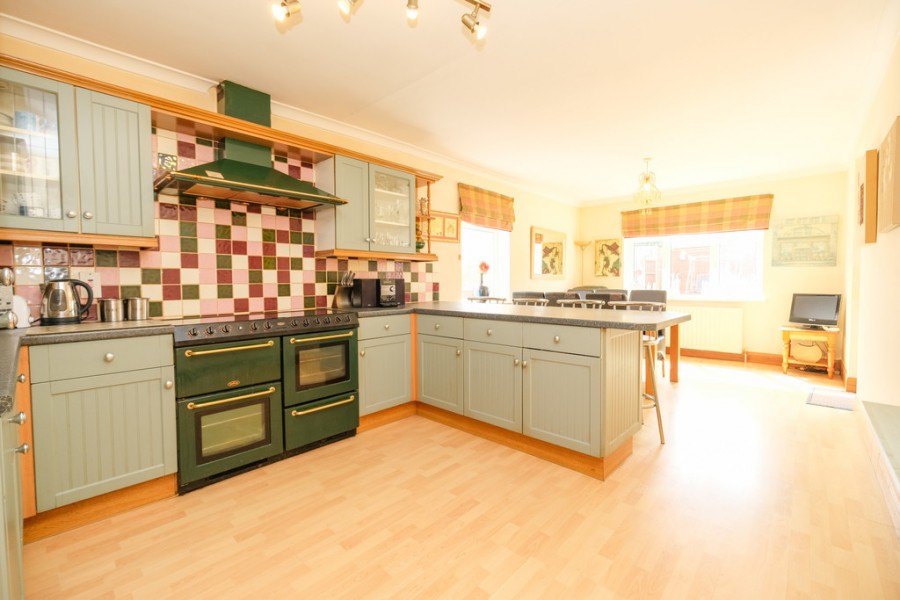 Images for Somerden Road, Orpington EAID:11e514c9f7e99906cb8dd0ceb0e9edcf BID:1