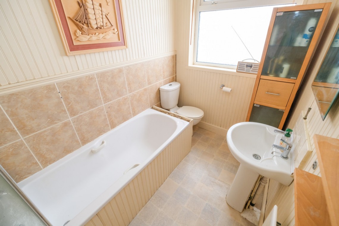 Images for Somerden Road, Orpington EAID:11e514c9f7e99906cb8dd0ceb0e9edcf BID:1