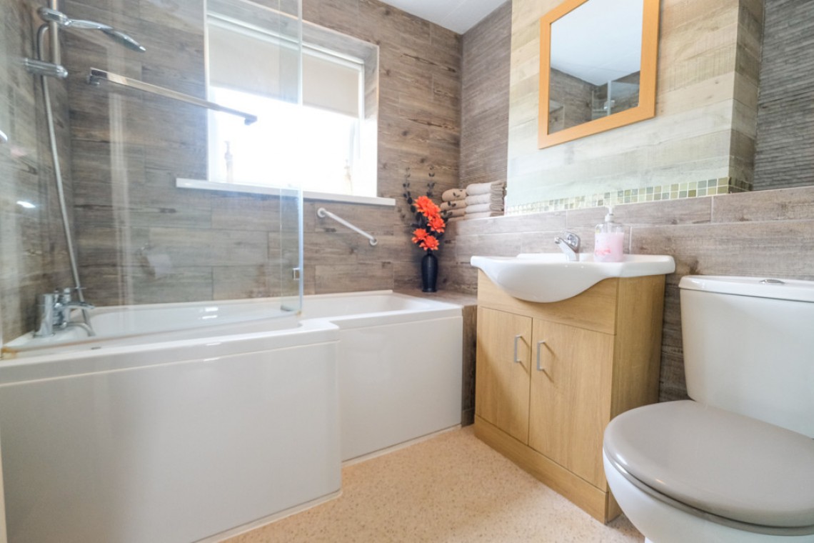 Images for Petten Grove, Orpington EAID:11e514c9f7e99906cb8dd0ceb0e9edcf BID:1