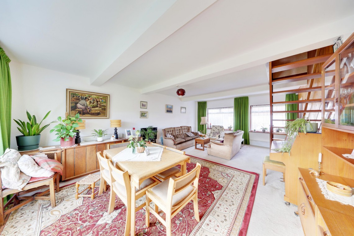 Images for Grasmere Avenue, Orpington EAID:11e514c9f7e99906cb8dd0ceb0e9edcf BID:1