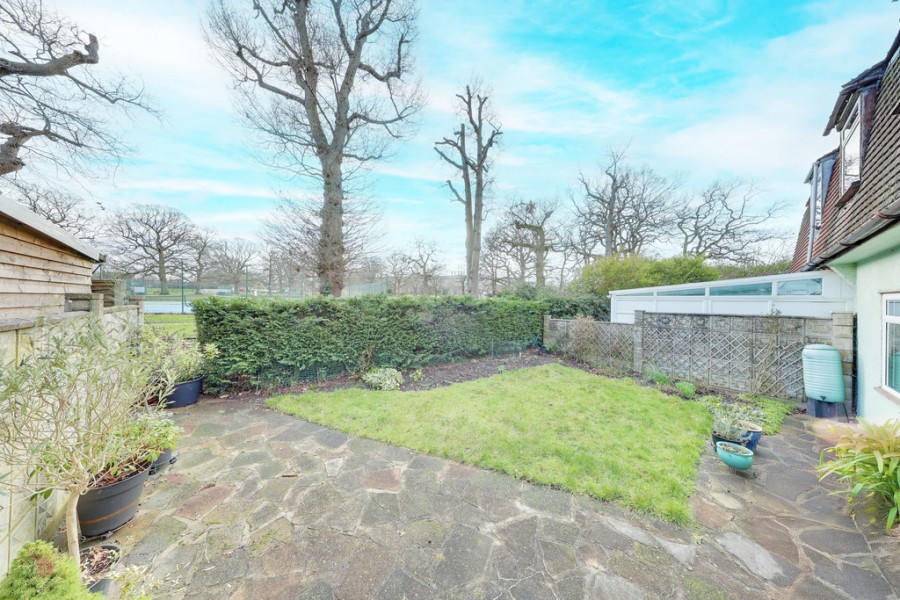 Images for Grasmere Avenue, Orpington EAID:11e514c9f7e99906cb8dd0ceb0e9edcf BID:1