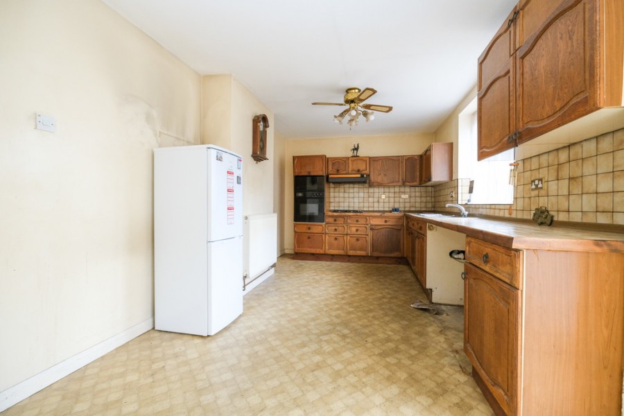 Images for Lullingstone Crescent, Orpington EAID:11e514c9f7e99906cb8dd0ceb0e9edcf BID:1