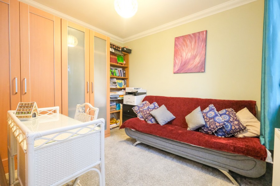 Images for Ravensbury Road, Orpington EAID:11e514c9f7e99906cb8dd0ceb0e9edcf BID:1