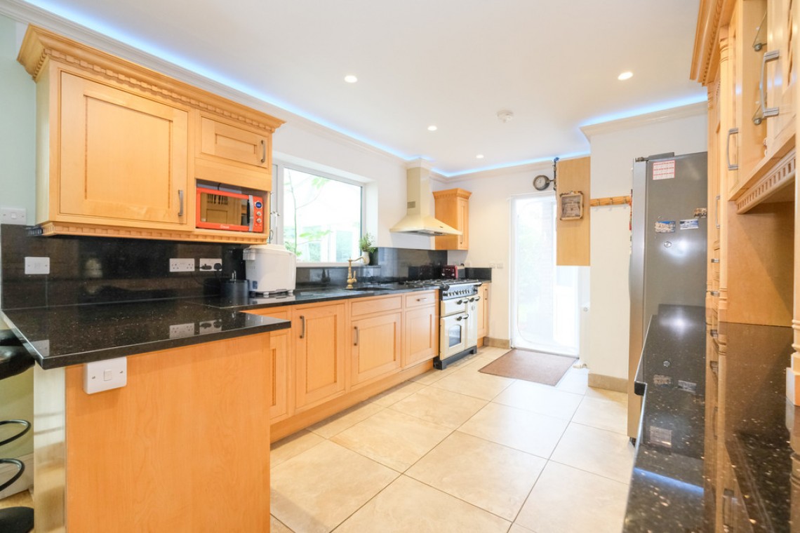 Images for Ravensbury Road, Orpington EAID:11e514c9f7e99906cb8dd0ceb0e9edcf BID:1