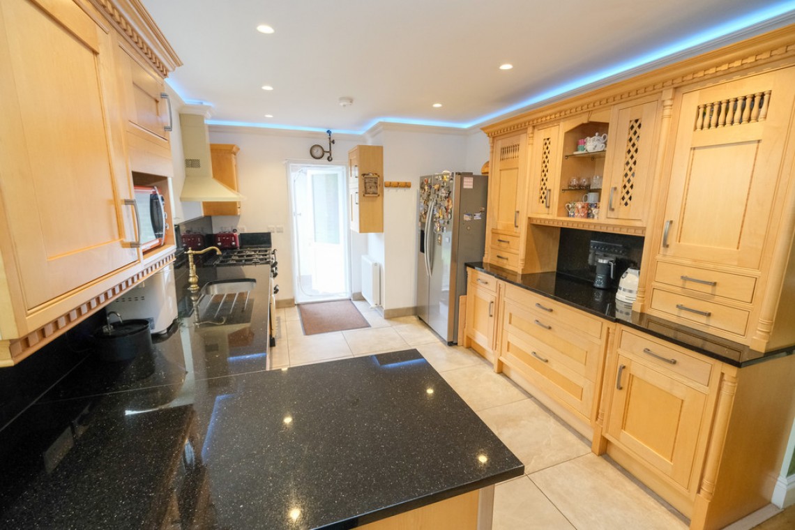 Images for Ravensbury Road, Orpington EAID:11e514c9f7e99906cb8dd0ceb0e9edcf BID:1