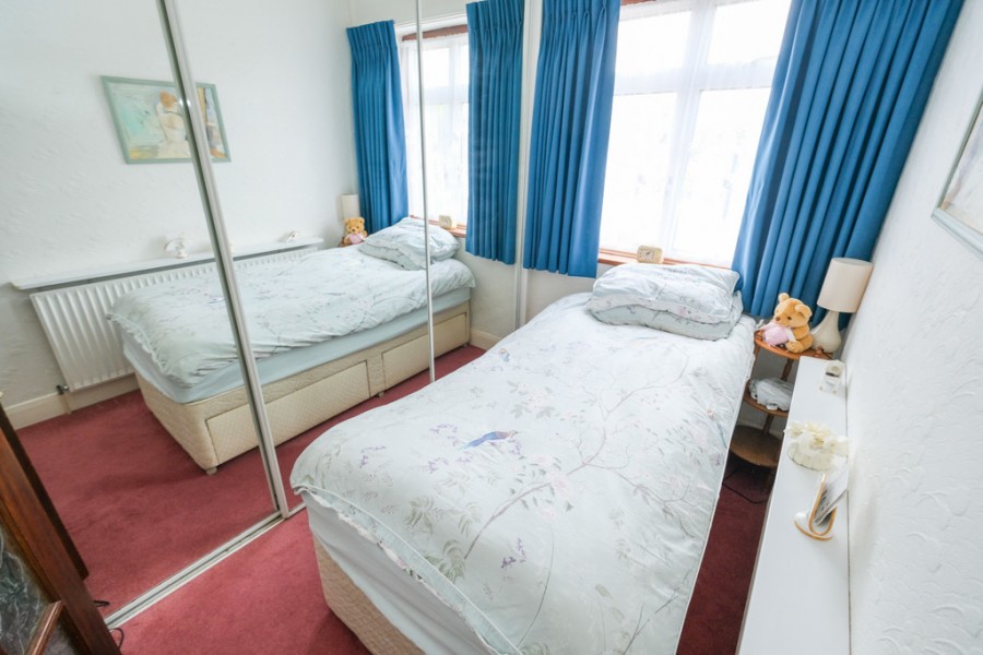 Images for Northfield Avenue, Orpington EAID:11e514c9f7e99906cb8dd0ceb0e9edcf BID:1