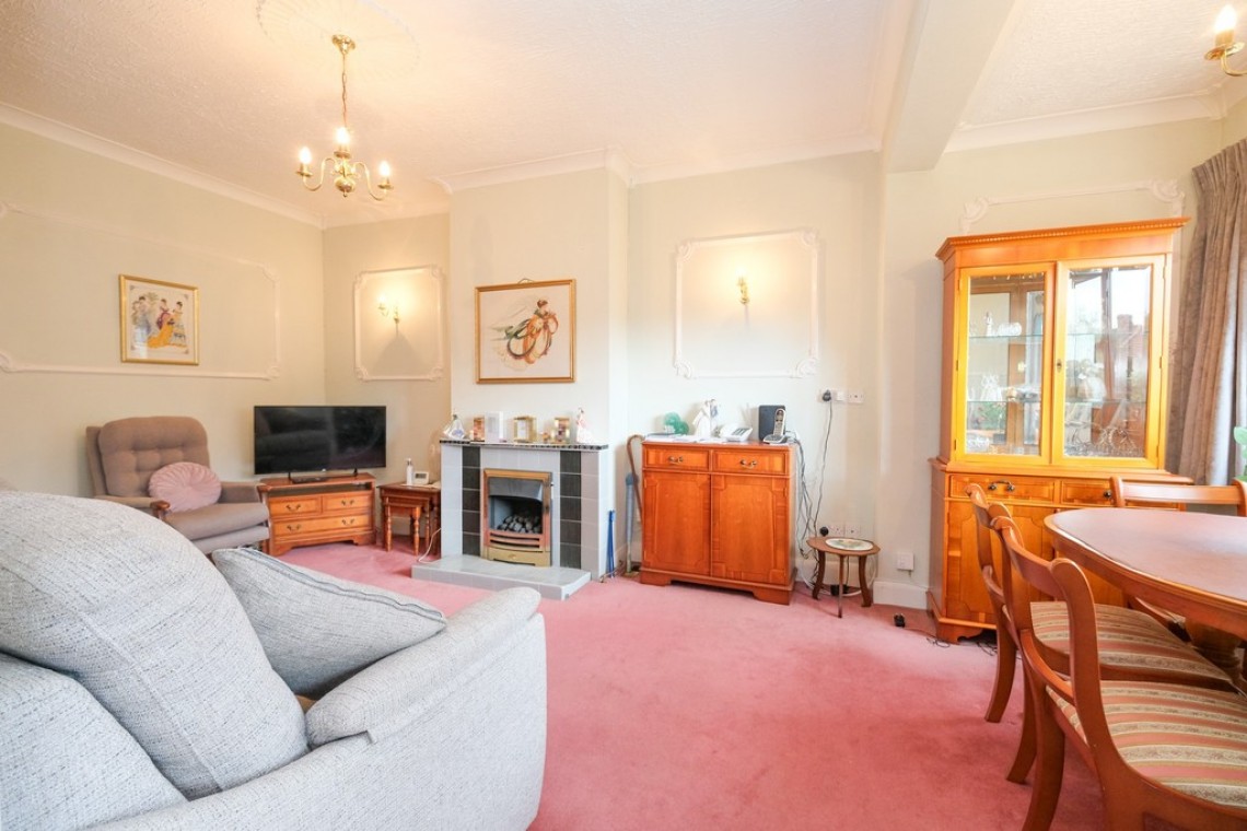 Images for Northfield Avenue, Orpington EAID:11e514c9f7e99906cb8dd0ceb0e9edcf BID:1