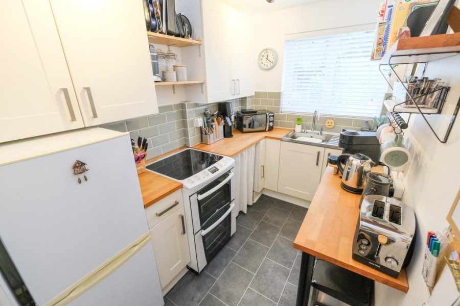 Images for Bishop Butt Close, Orpington EAID:11e514c9f7e99906cb8dd0ceb0e9edcf BID:1