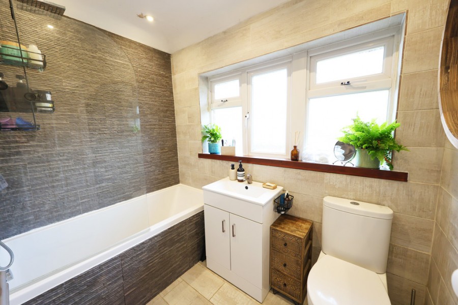 Images for Crockenhill Road, Orpington EAID:11e514c9f7e99906cb8dd0ceb0e9edcf BID:1