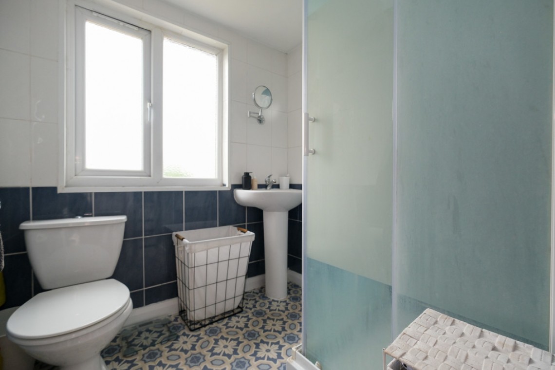 Images for Lockesley Drive, Orpington EAID:11e514c9f7e99906cb8dd0ceb0e9edcf BID:1