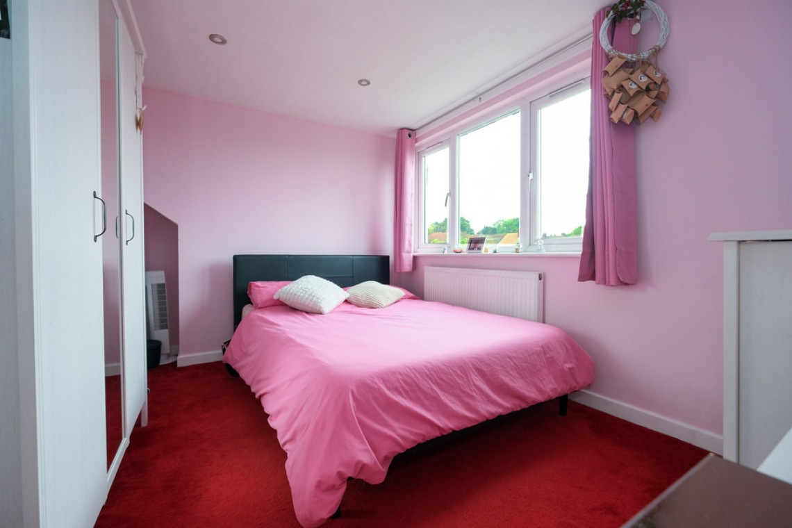 Images for Lockesley Drive, Orpington EAID:11e514c9f7e99906cb8dd0ceb0e9edcf BID:1