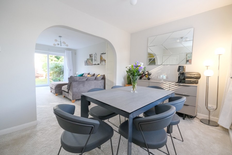 Images for Leesons Hill, Orpington EAID:11e514c9f7e99906cb8dd0ceb0e9edcf BID:1