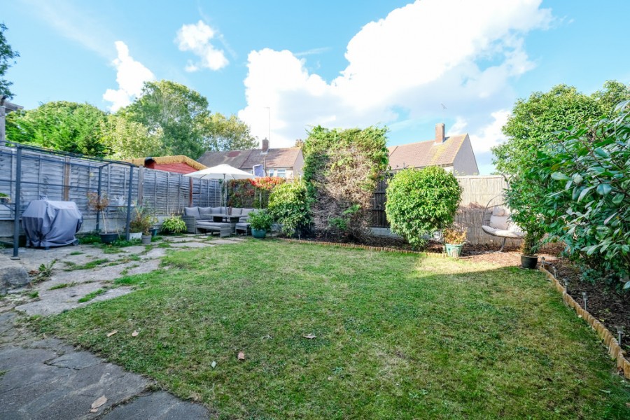 Images for Leesons Hill, Orpington EAID:11e514c9f7e99906cb8dd0ceb0e9edcf BID:1