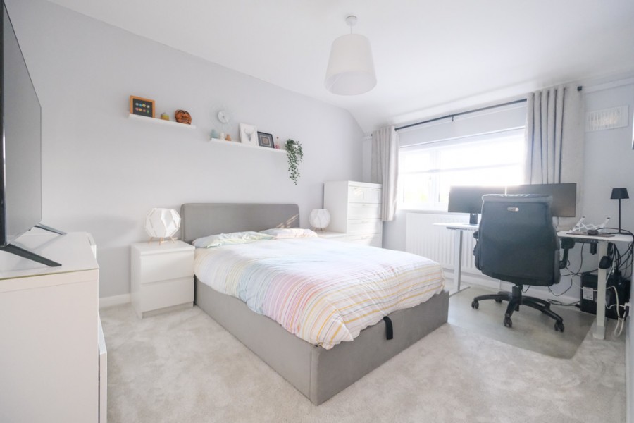 Images for Leesons Hill, Orpington EAID:11e514c9f7e99906cb8dd0ceb0e9edcf BID:1
