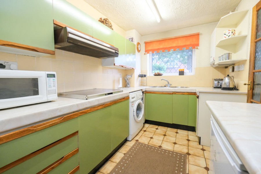 Images for Ryarsh Crescent, Orpington EAID:11e514c9f7e99906cb8dd0ceb0e9edcf BID:1