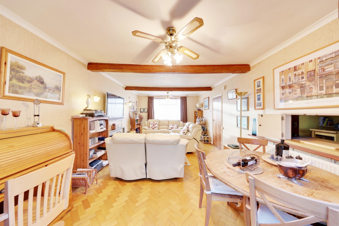 Images for Glentrammon Avenue, Orpington EAID:11e514c9f7e99906cb8dd0ceb0e9edcf BID:1