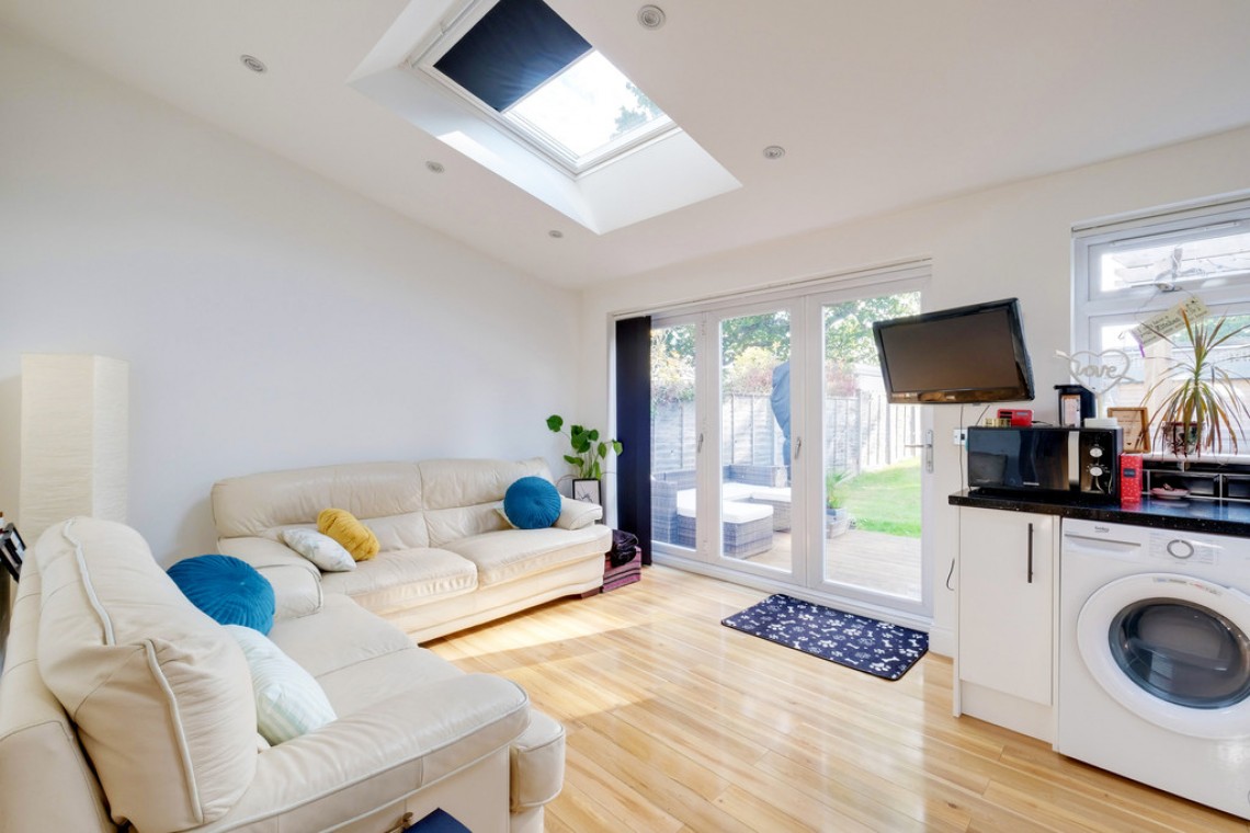 Images for Poverest Road, Orpington EAID:11e514c9f7e99906cb8dd0ceb0e9edcf BID:1