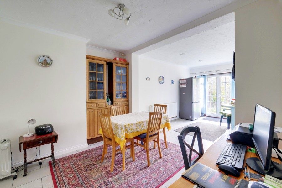 Images for Lodge Crescent, Orpington EAID:11e514c9f7e99906cb8dd0ceb0e9edcf BID:1