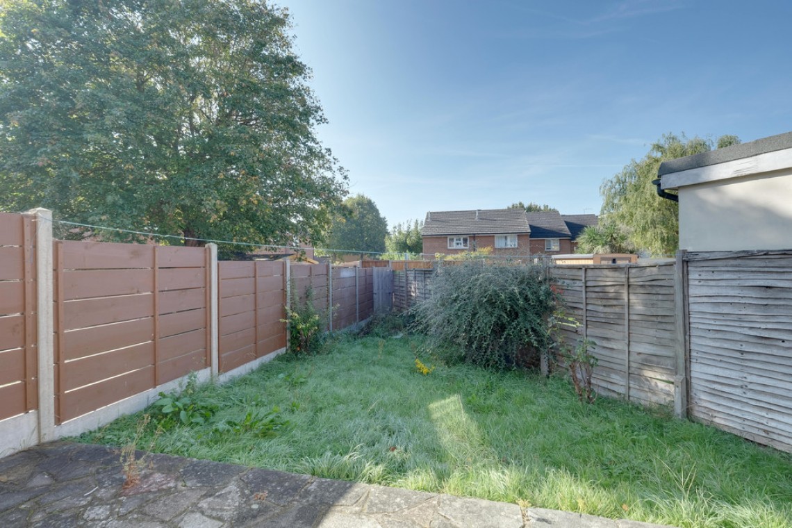 Images for Doveney Close, Orpington EAID:11e514c9f7e99906cb8dd0ceb0e9edcf BID:1