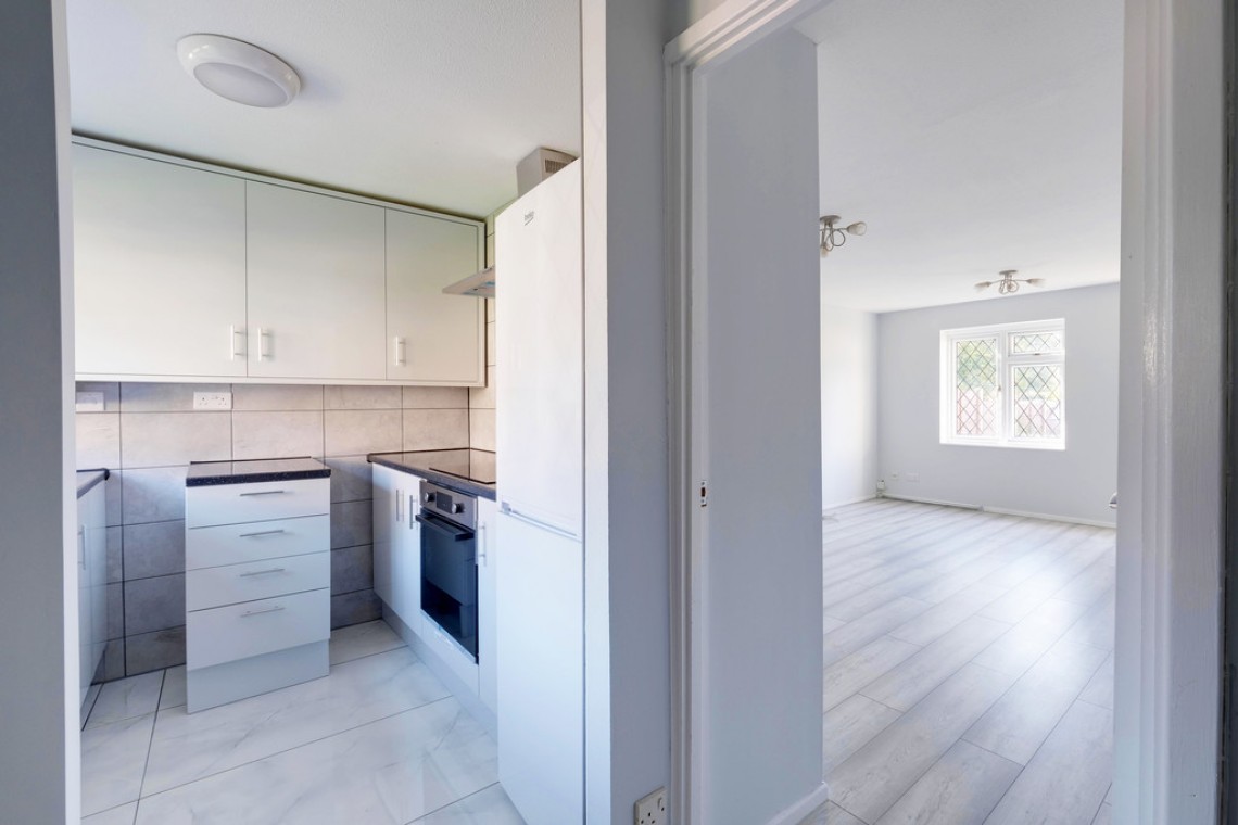 Images for Doveney Close, Orpington EAID:11e514c9f7e99906cb8dd0ceb0e9edcf BID:1