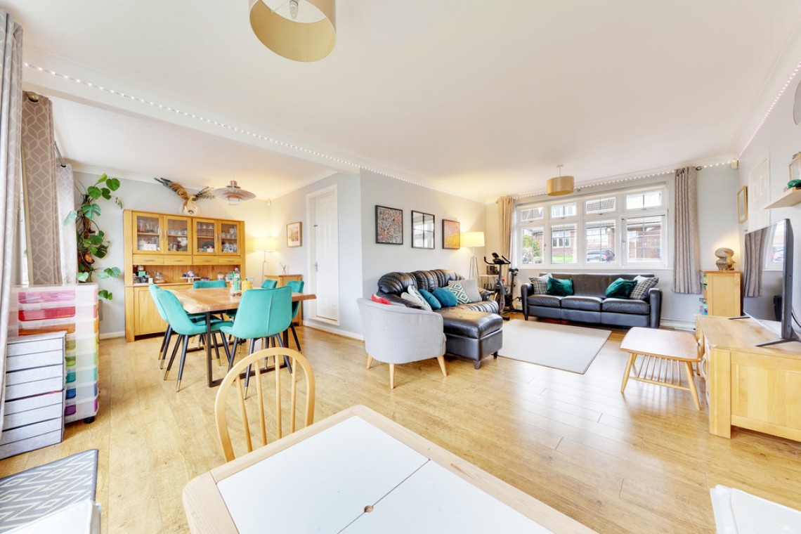 Images for Albert Road, Chelsfield EAID:11e514c9f7e99906cb8dd0ceb0e9edcf BID:1