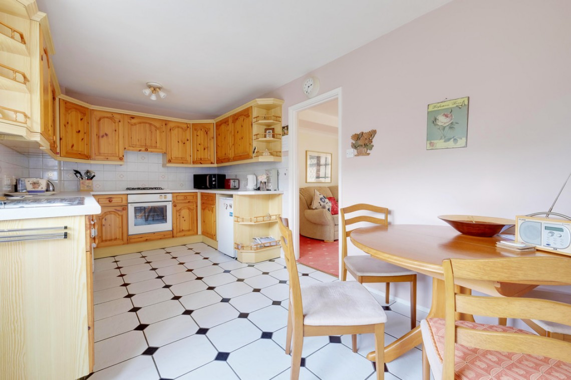 Images for Stowting Road, Orpington EAID:11e514c9f7e99906cb8dd0ceb0e9edcf BID:1