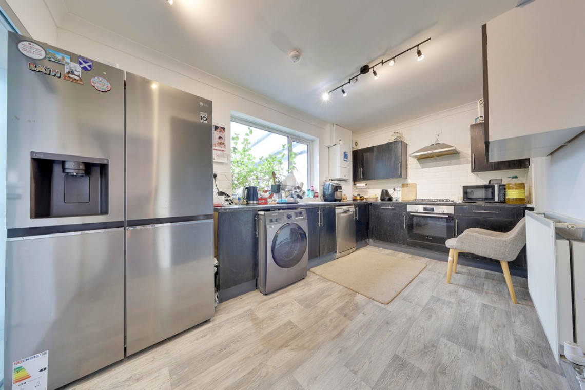 Images for Broomwood Road, Orpington EAID:11e514c9f7e99906cb8dd0ceb0e9edcf BID:1