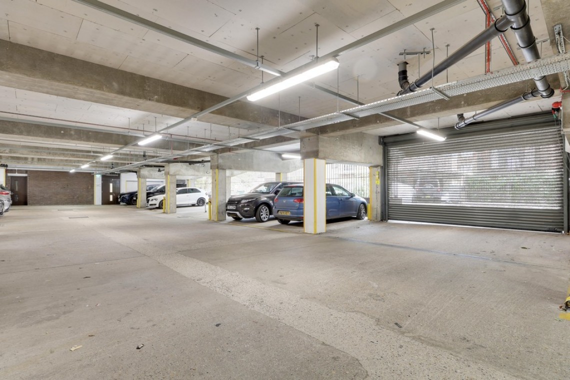 Images for Knoll Rise, Orpington EAID:11e514c9f7e99906cb8dd0ceb0e9edcf BID:1