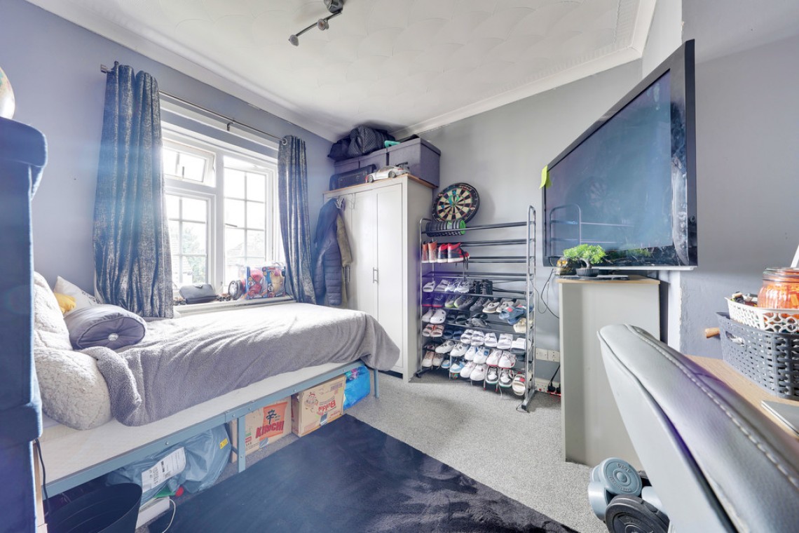 Images for Lullingstone Crescent, Orpington EAID:11e514c9f7e99906cb8dd0ceb0e9edcf BID:1