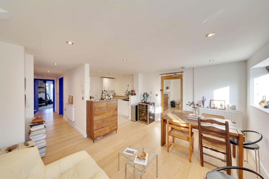 Images for High Street, Green Street Green EAID:11e514c9f7e99906cb8dd0ceb0e9edcf BID:1