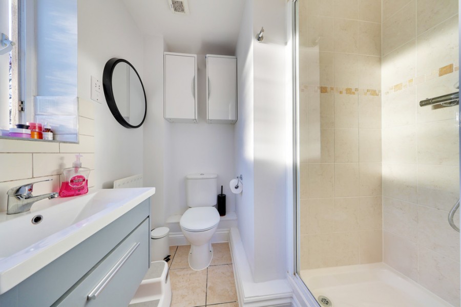 Images for High Street, Orpington EAID:11e514c9f7e99906cb8dd0ceb0e9edcf BID:1