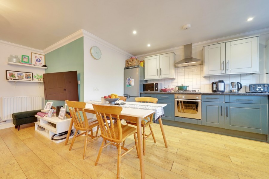 Images for High Street, Orpington EAID:11e514c9f7e99906cb8dd0ceb0e9edcf BID:1