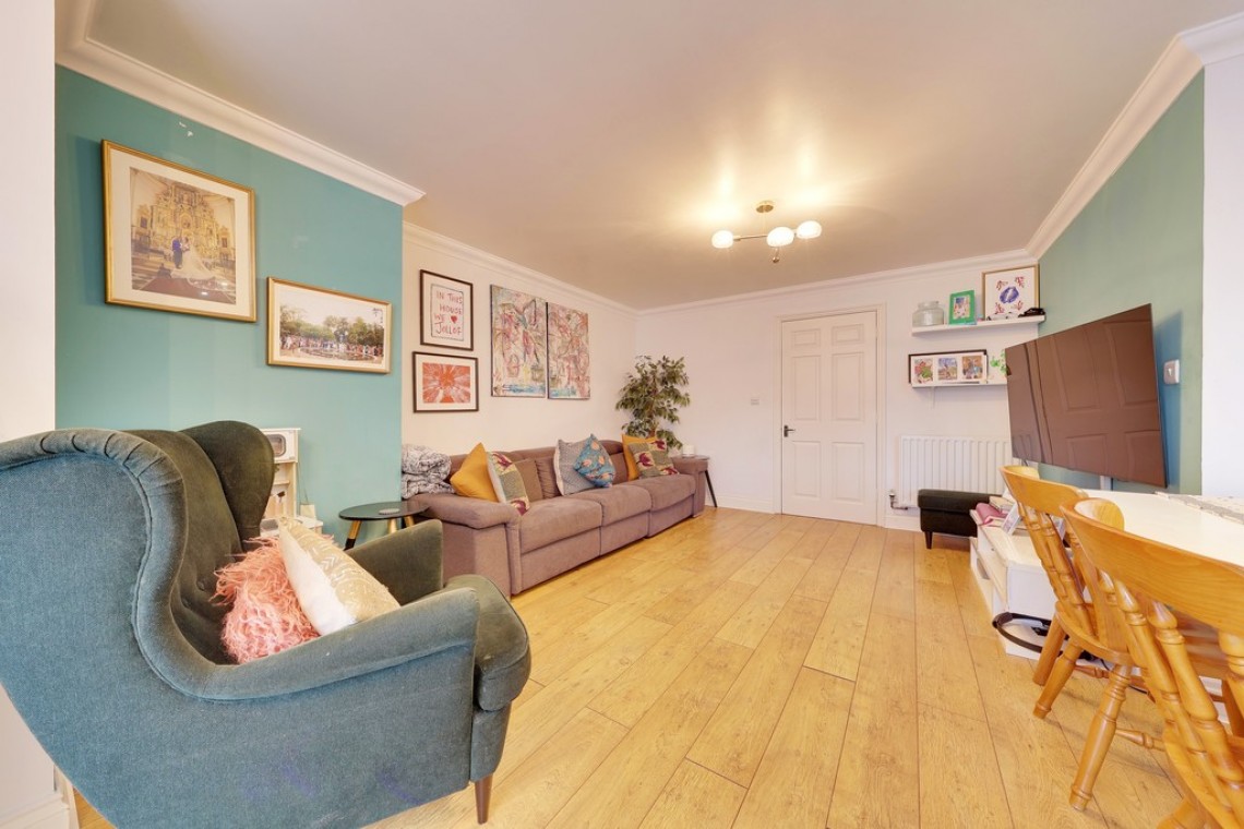 Images for High Street, Orpington EAID:11e514c9f7e99906cb8dd0ceb0e9edcf BID:1