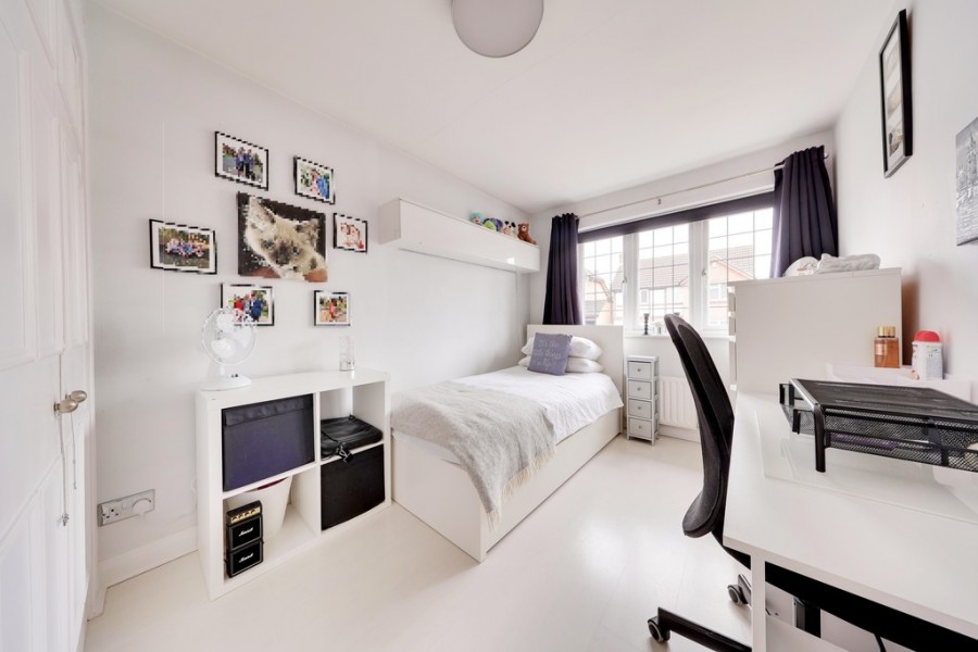 Images for Warnford Road, Orpington EAID:11e514c9f7e99906cb8dd0ceb0e9edcf BID:1