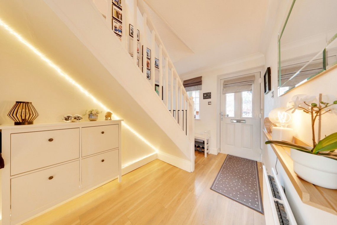 Images for Warnford Road, Orpington EAID:11e514c9f7e99906cb8dd0ceb0e9edcf BID:1