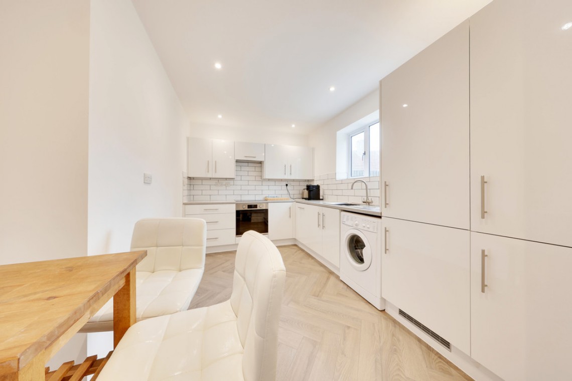 Images for Brenchley Road, Orpington EAID:11e514c9f7e99906cb8dd0ceb0e9edcf BID:1