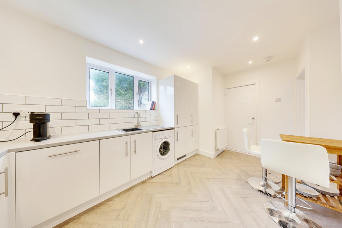 Images for Brenchley Road, Orpington EAID:11e514c9f7e99906cb8dd0ceb0e9edcf BID:1