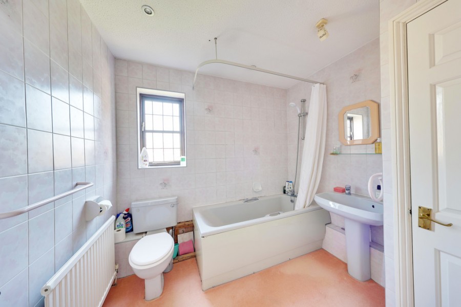 Images for Charterhouse Road, Orpington EAID:11e514c9f7e99906cb8dd0ceb0e9edcf BID:1