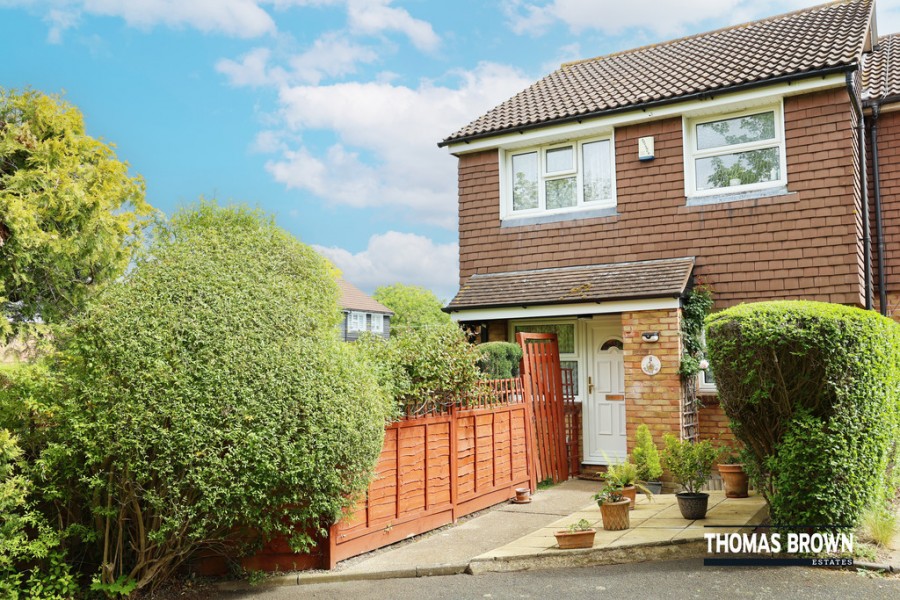 Images for Brantwood Way, Orpington EAID:11e514c9f7e99906cb8dd0ceb0e9edcf BID:1