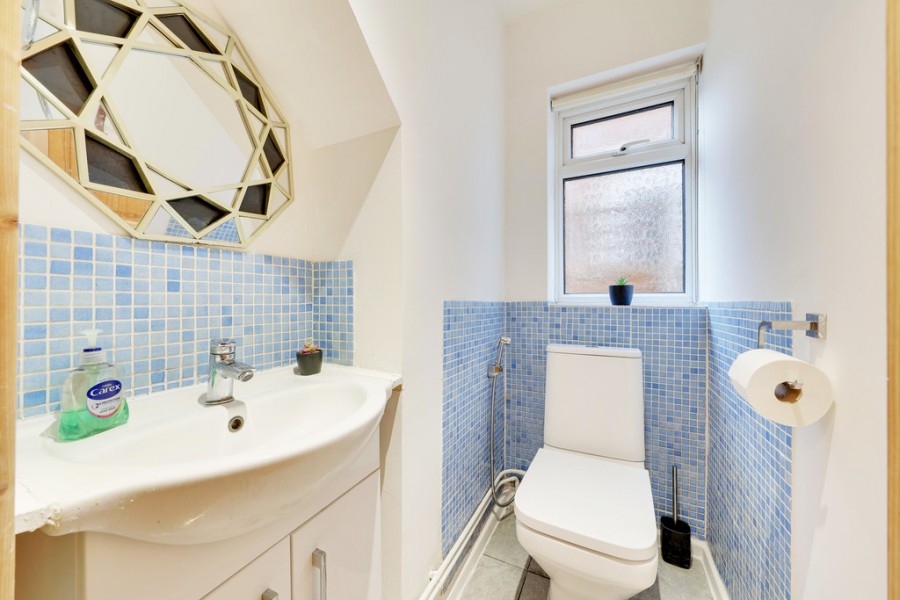 Images for Nicolson Road, Orpington EAID:11e514c9f7e99906cb8dd0ceb0e9edcf BID:1