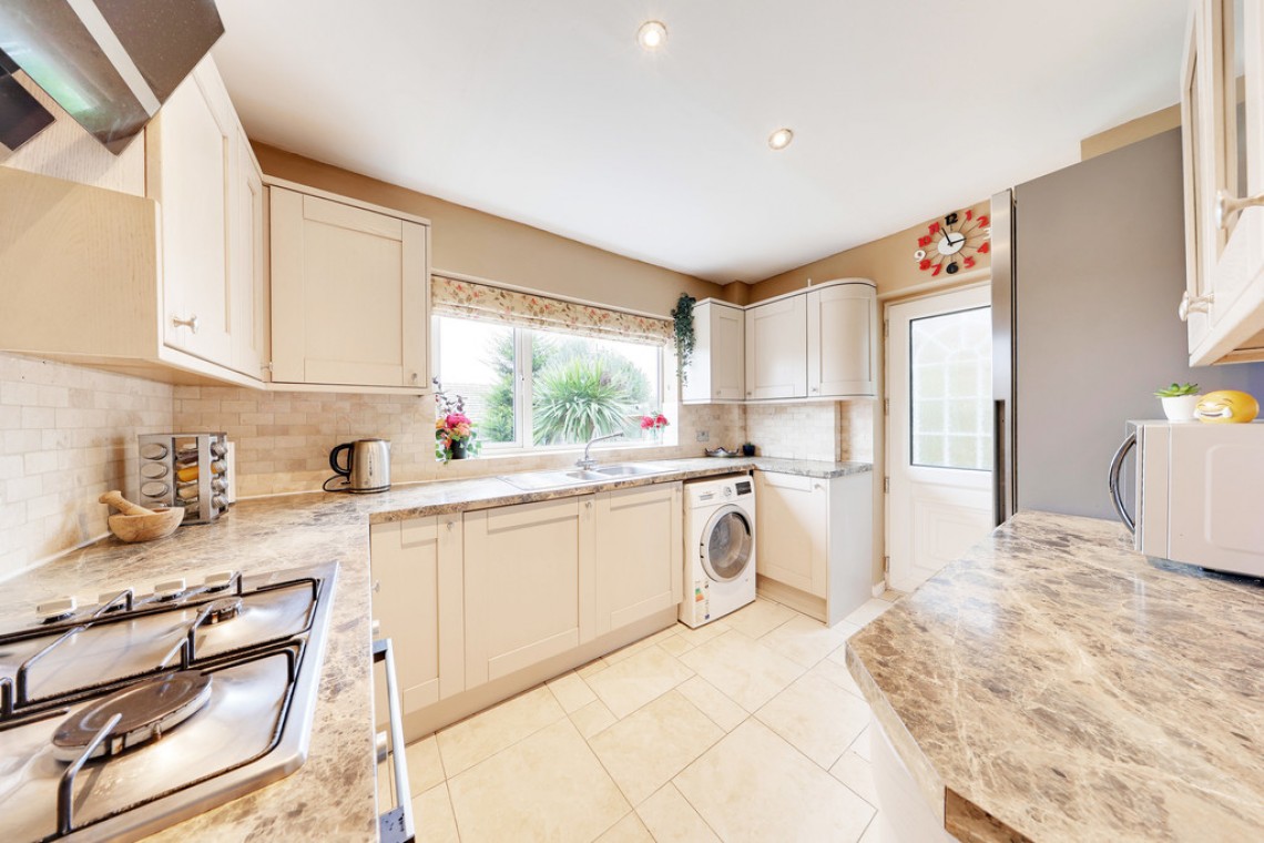 Images for Nicolson Road, Orpington EAID:11e514c9f7e99906cb8dd0ceb0e9edcf BID:1