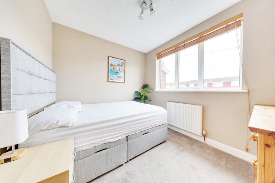 Images for Nicolson Road, Orpington EAID:11e514c9f7e99906cb8dd0ceb0e9edcf BID:1