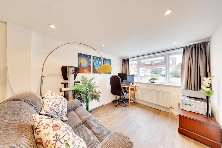 Images for Nicolson Road, Orpington EAID:11e514c9f7e99906cb8dd0ceb0e9edcf BID:1