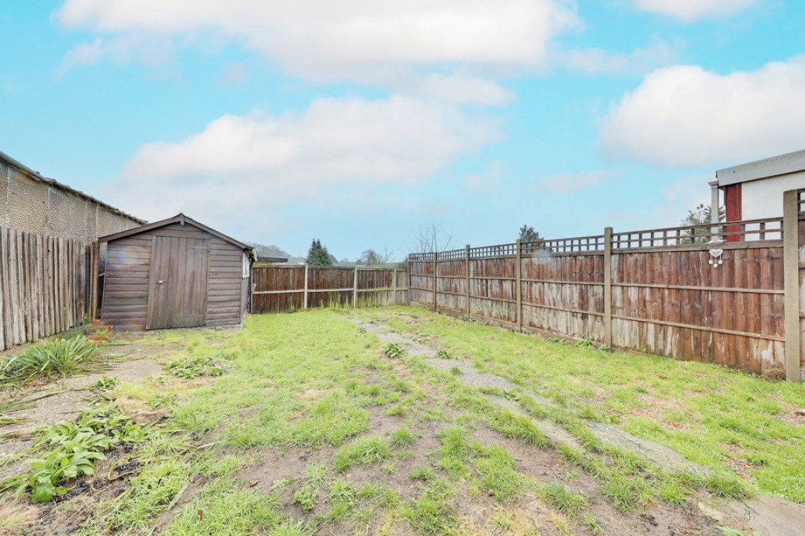 Images for Edmunds Avenue, Orpington EAID:11e514c9f7e99906cb8dd0ceb0e9edcf BID:1