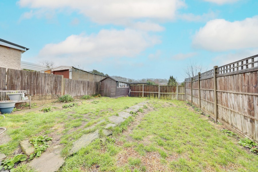 Images for Edmunds Avenue, Orpington EAID:11e514c9f7e99906cb8dd0ceb0e9edcf BID:1