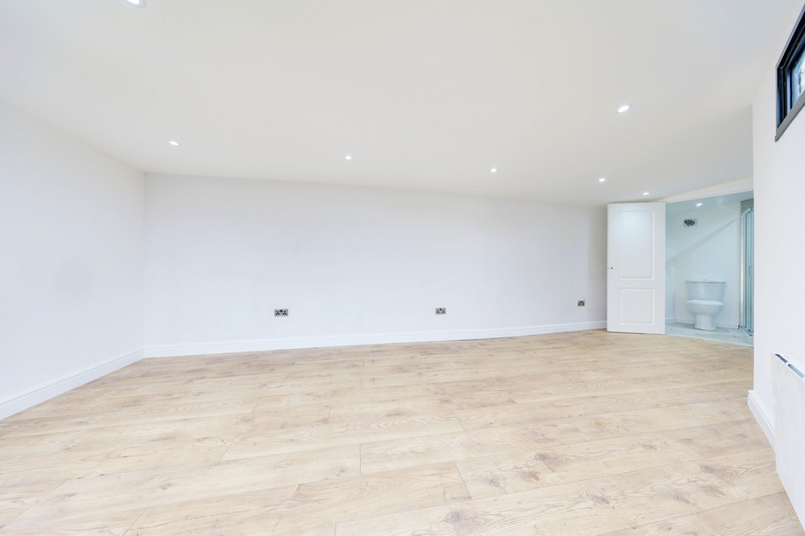 Images for Crockenhill Road, Orpington EAID:11e514c9f7e99906cb8dd0ceb0e9edcf BID:1