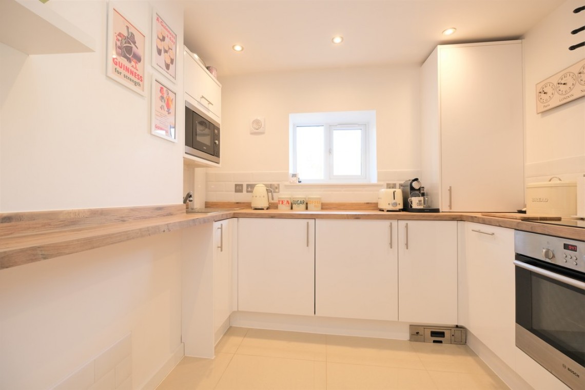 Images for High Street, Green Street Green EAID:11e514c9f7e99906cb8dd0ceb0e9edcf BID:1