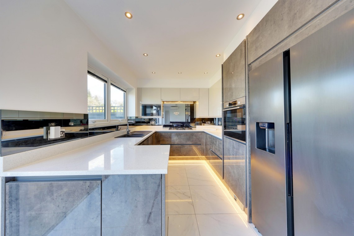 Images for Hillcrest Road, Orpington EAID:11e514c9f7e99906cb8dd0ceb0e9edcf BID:1